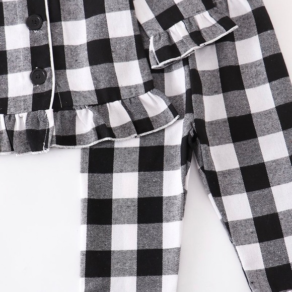 Basic Checkerboard Ruffle Pajama Set - Picture 3 of 4